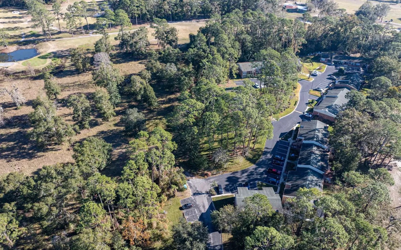 Aerial view of Fairway Hills